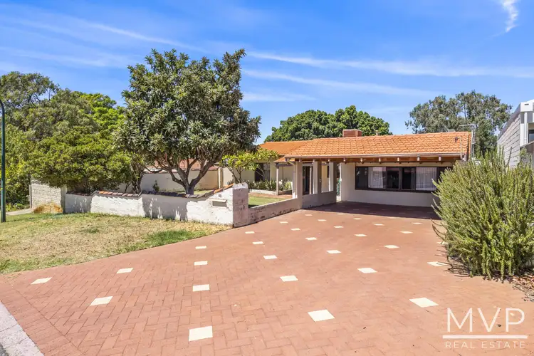 62 McBeth Way, Kardinya WA 6163
