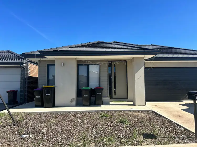 25 Lynwood Drive