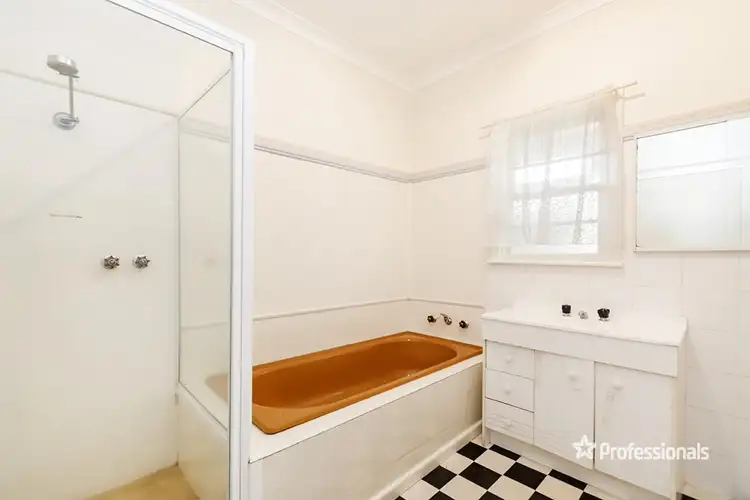 Fifth view of Homely house listing, 31 Francis Street, Hamilton VIC 3300