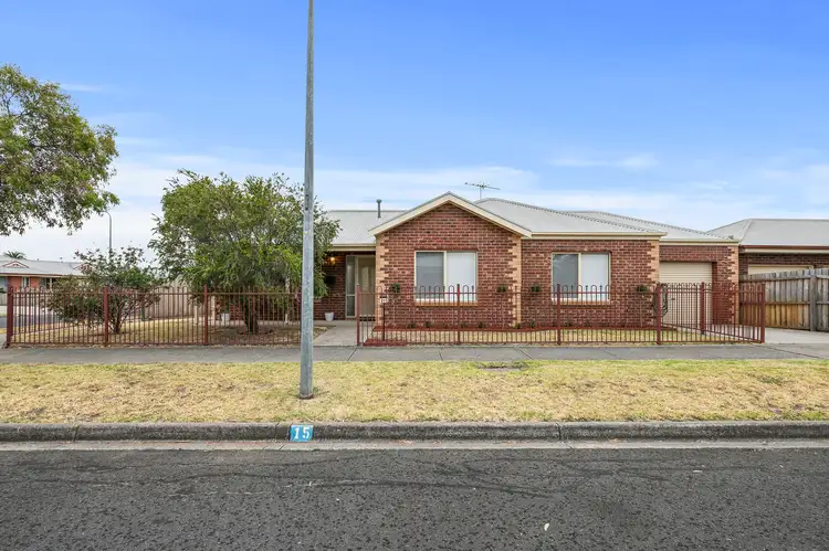 15 Hollows Court, Grovedale VIC 3216