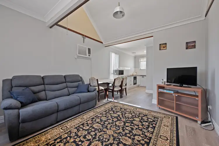 Fourth view of Homely house listing, 9/3 Sardam Place, Mahomets Flats WA 6530