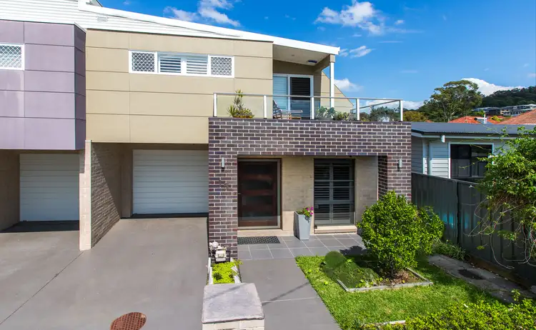 15 Vincent Street, Warners Bay NSW 2282