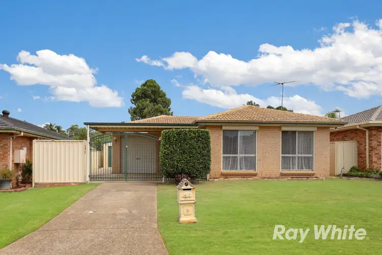 3 Kalambo Place, St Clair NSW 2759