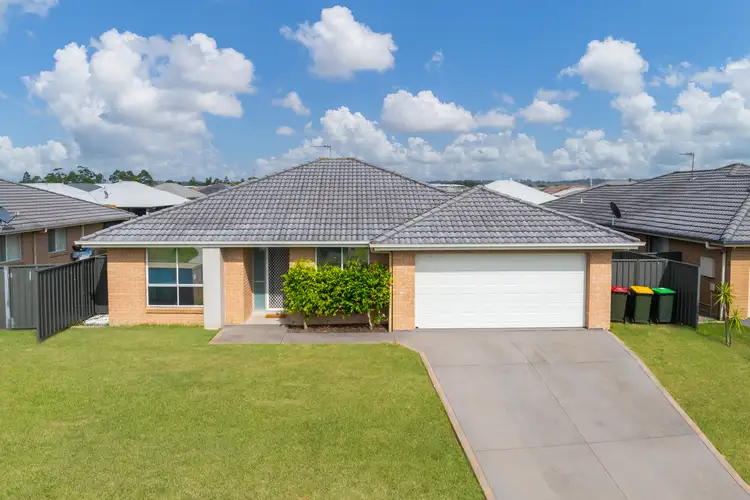 7 Hepburn Close, Rutherford NSW 2320