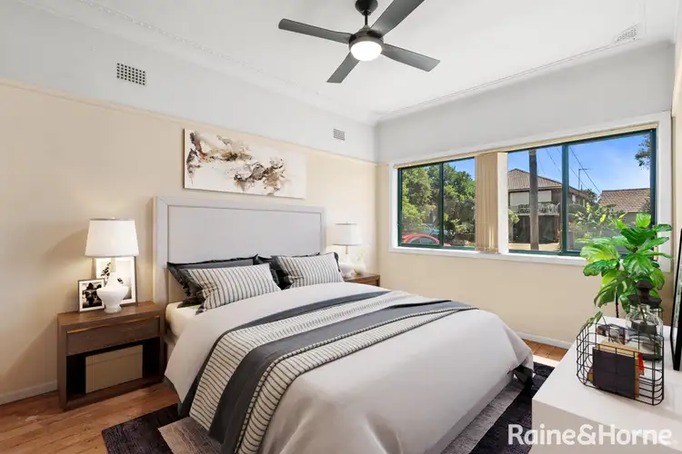 Fifth view of Homely house listing, 18 Benelong Avenue, Smithfield NSW 2164