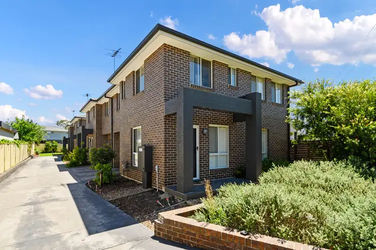 2/41 Melbourne Street, Oxley Park NSW 2760