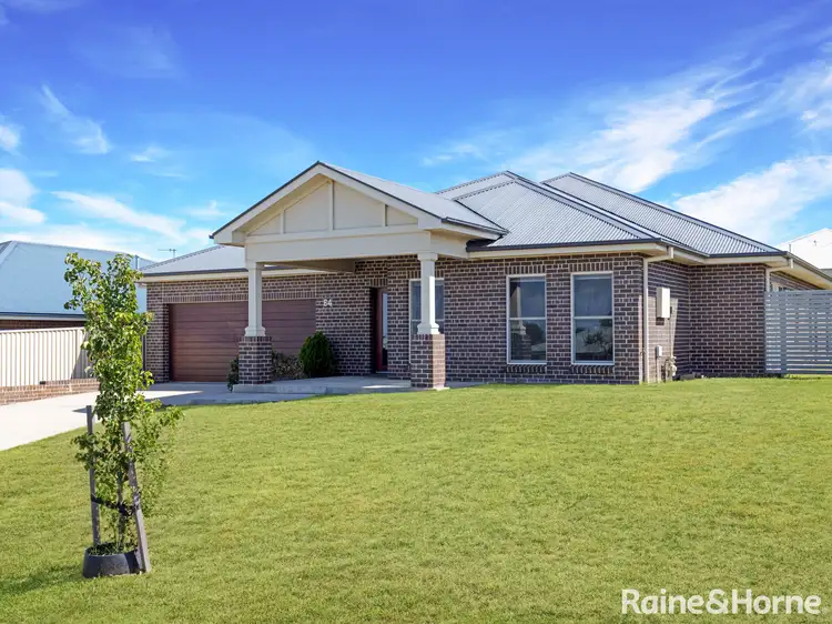 64 Graham Drive, Kelso NSW 2795