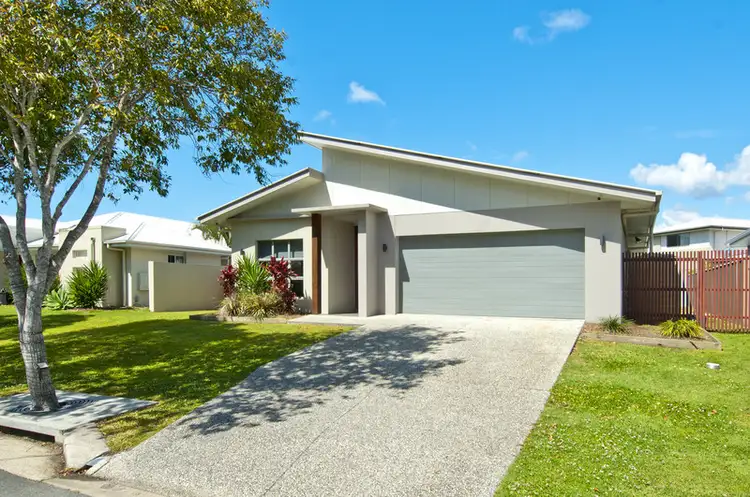 9 Rhodium Crescent, Hope Island QLD 4212