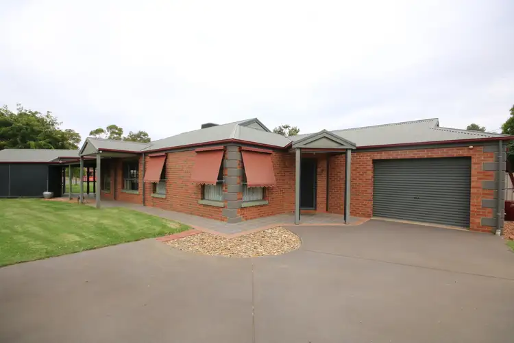 23 Baynes Street, Rochester VIC 3561