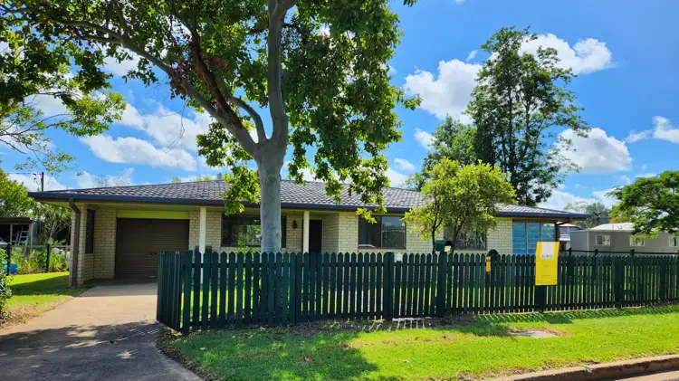 10 Elliott Street, Gayndah QLD 4625