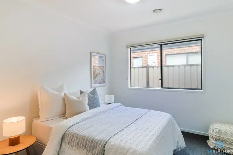 Sixth view of Homely house listing, 11 Octavio Street, Craigieburn VIC 3064