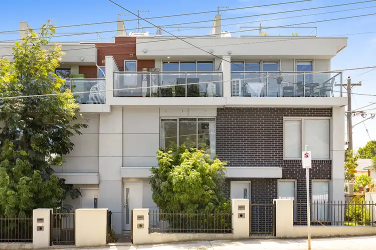 2/501 Albion Street, Brunswick West VIC 3055