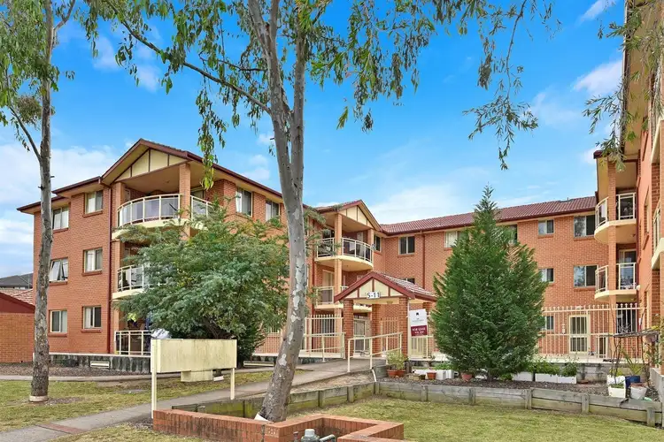 18/5 Weigand Avenue, Bankstown NSW 2200