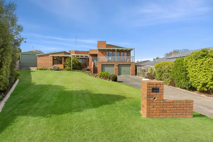 19 Burchill Court, Leopold VIC 3224