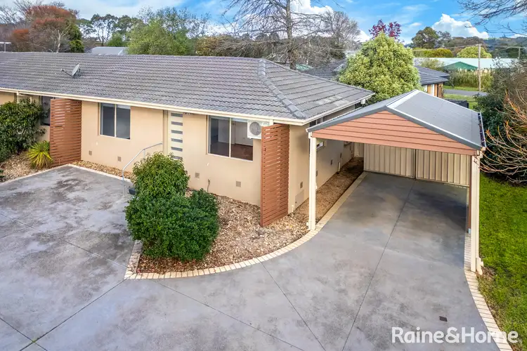 Main view of Homely unit listing, 1/25 Worcester Road, Gisborne VIC 3437