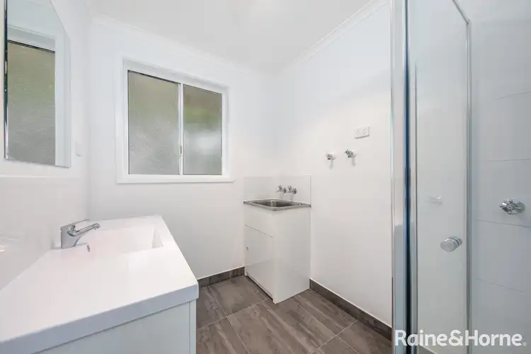 Sixth view of Homely unit listing, 2&3/25 Worcester Road, Gisborne VIC 3437