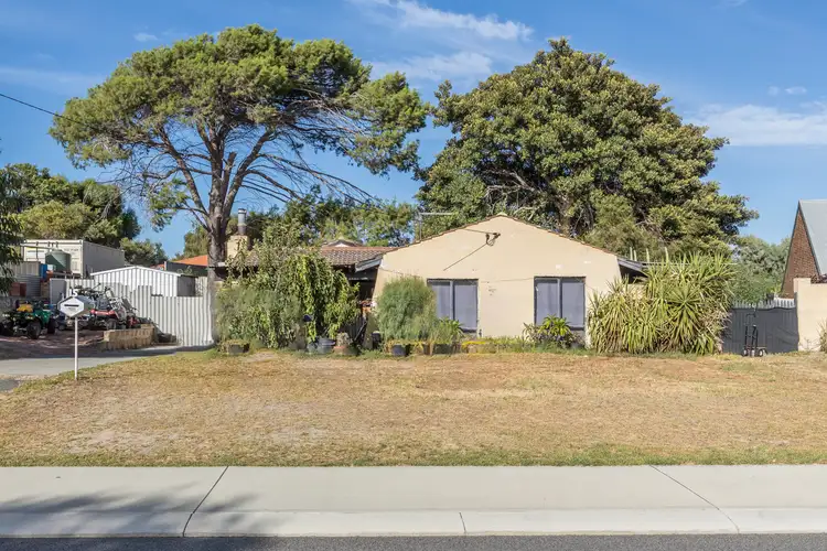15 Frigate Crescent, Yanchep WA 6035