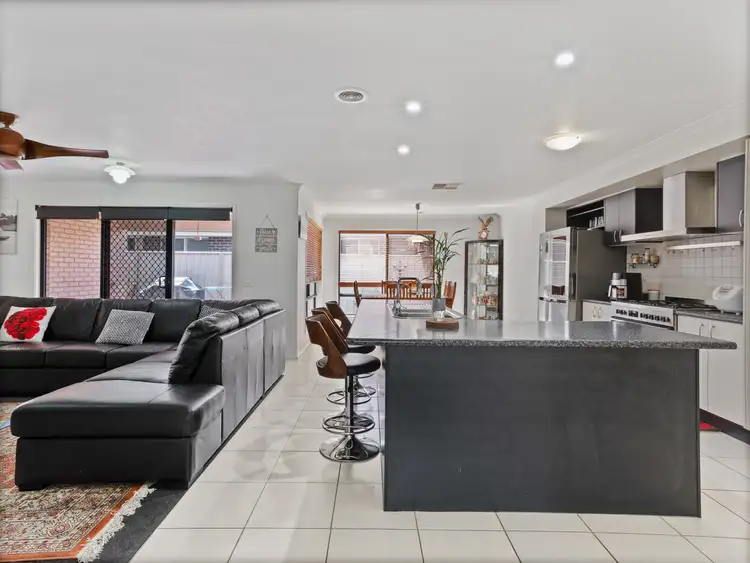 Fifth view of Homely house listing, 31 Chafia Place, Lavington NSW 2641