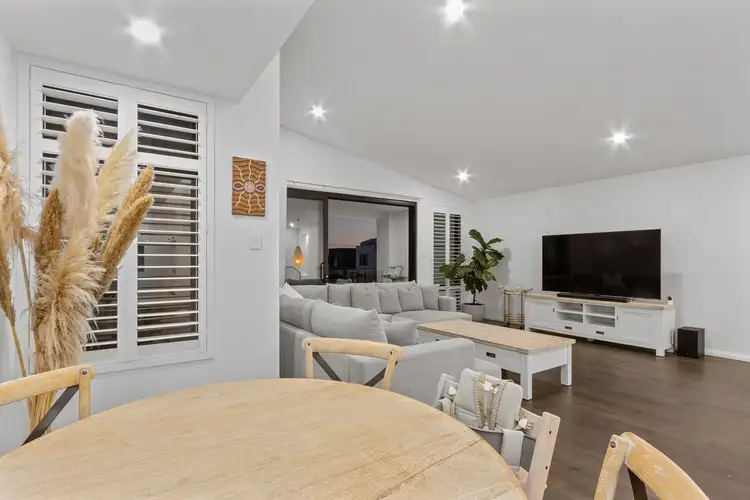 Seventh view of Homely house listing, 13 Caledonia Loop, North Coogee WA 6163