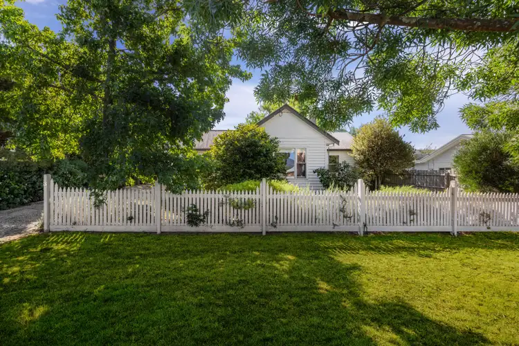 3 Burke Street, Woodend VIC 3442