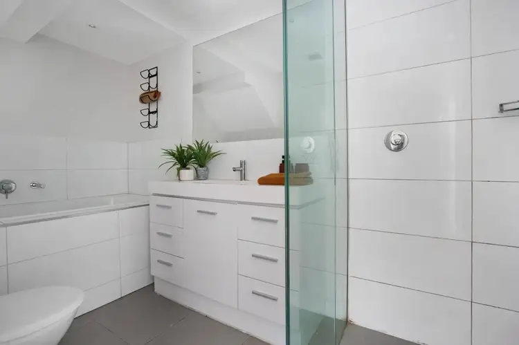 Sixth view of Homely apartment listing, 13/76 Plenty Road, Preston VIC 3072