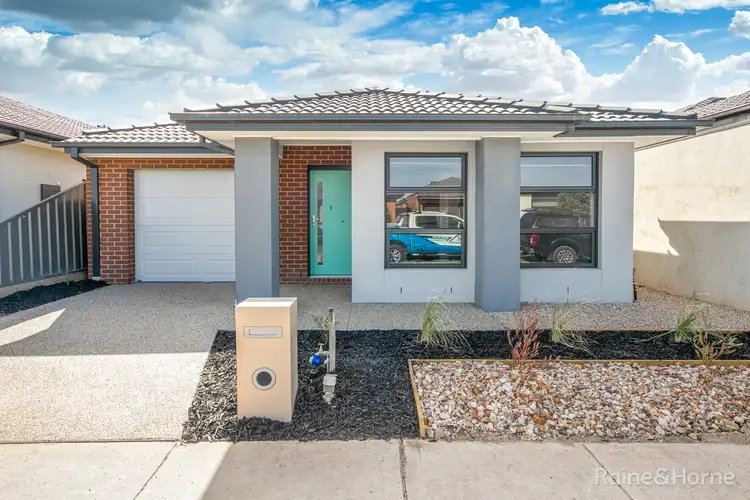 58 Hemingway Drive, Rockbank VIC 3335