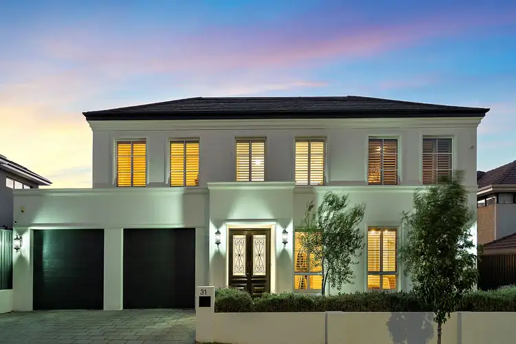 31 Sumich Gardens, Coogee WA 6166