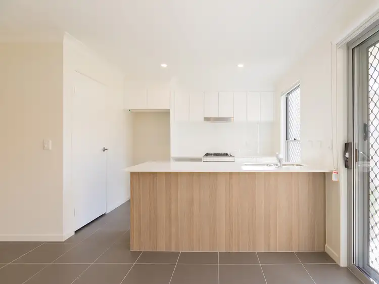 Main view of Homely townhouse listing, 14/15 Mayfair Street, Doolandella QLD 4077