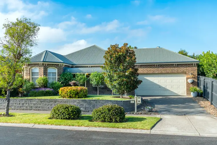 13 Paperbark Avenue, Sunbury VIC 3429