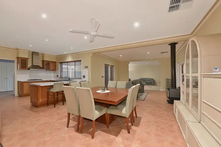 Third view of Homely house listing, 4 Renton Court, Sunbury VIC 3429