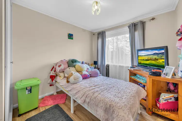 Sixth view of Homely house listing, 48 Valepark Crescent, Cranbourne VIC 3977