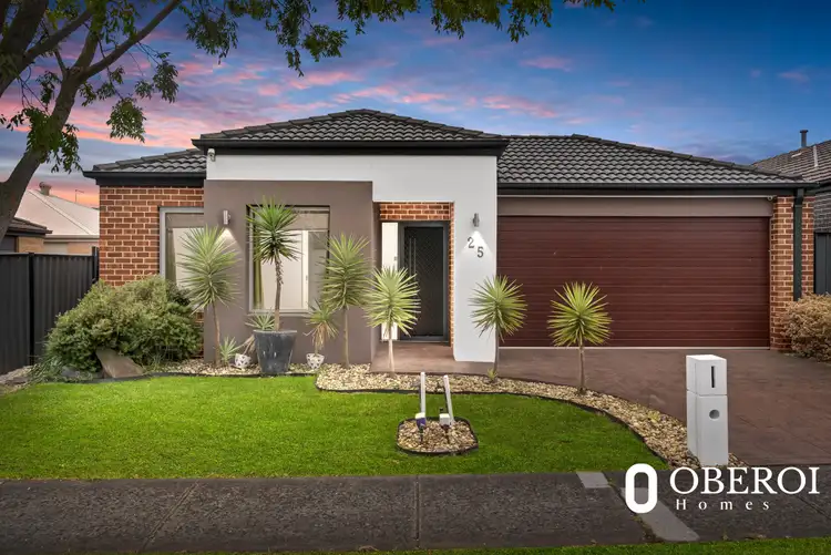 25 Ventasso Street, Clyde North VIC 3978