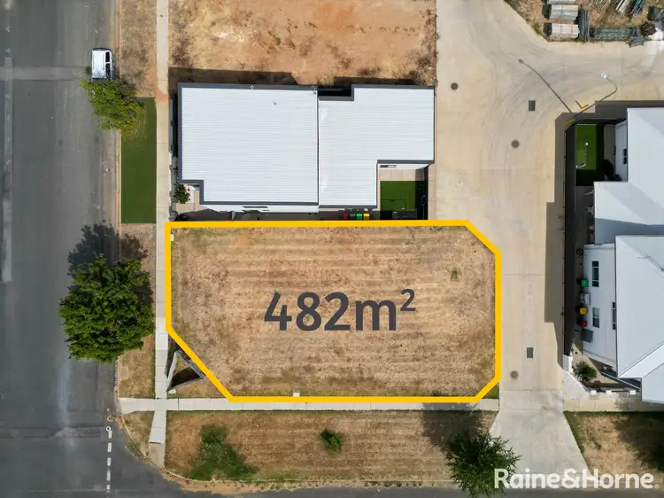225 Gurwood Street, Wagga Wagga NSW 2650
