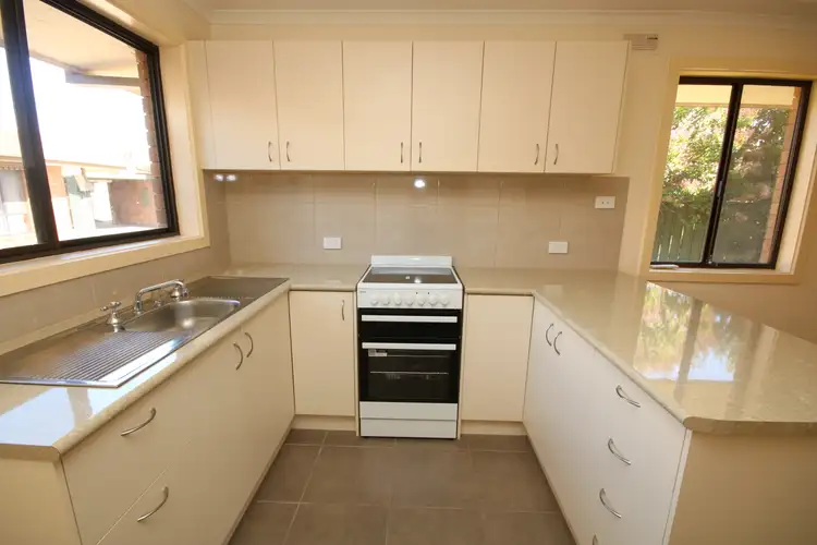 Sixth view of Homely unit listing, 2/29 MACKAY STREET, Rochester VIC 3561