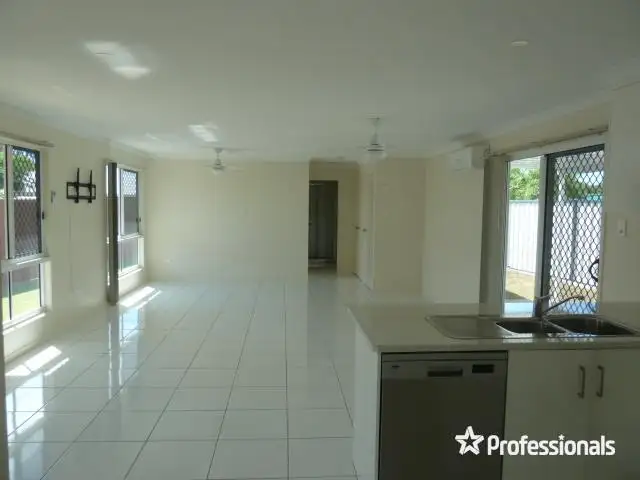 Seventh view of Homely unit listing, 35A Moore Park Road, Moore Park Beach QLD 4670
