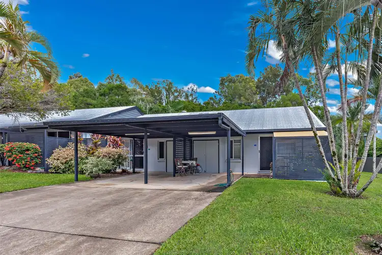 1/28 Island Drive, Cannonvale QLD 4802