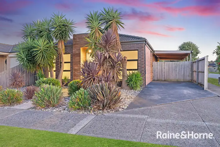Second view of Homely house listing, 20 Violet Way, Cranbourne VIC 3977