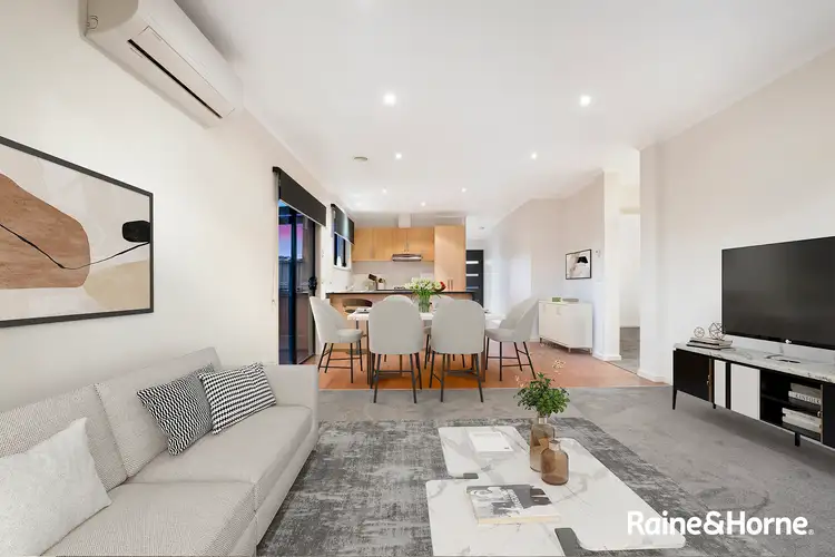 Fifth view of Homely house listing, 20 Violet Way, Cranbourne VIC 3977