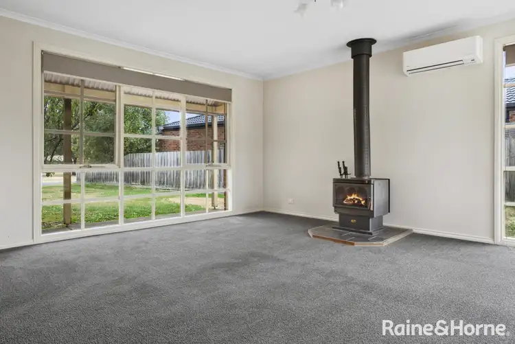 Fifth view of Homely house listing, 11 Vista Close, Gisborne VIC 3437