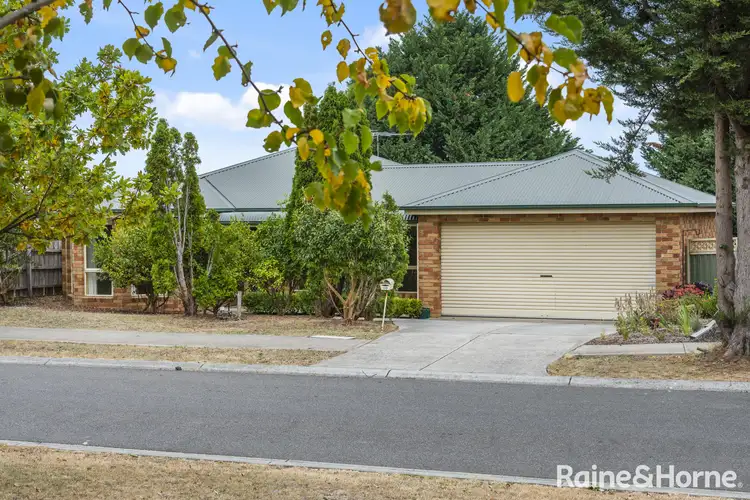 Second view of Homely house listing, 10 Hilltop Way, Gisborne VIC 3437