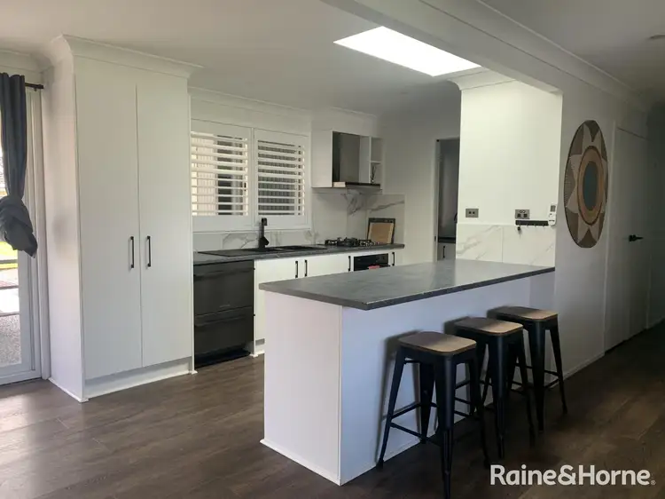 12 Cheltenham Drive, Shoalhaven Heads NSW 2535