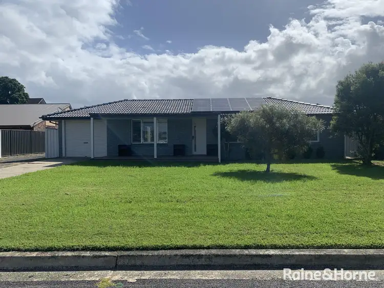 12 Cheltenham Drive, Shoalhaven Heads NSW 2535