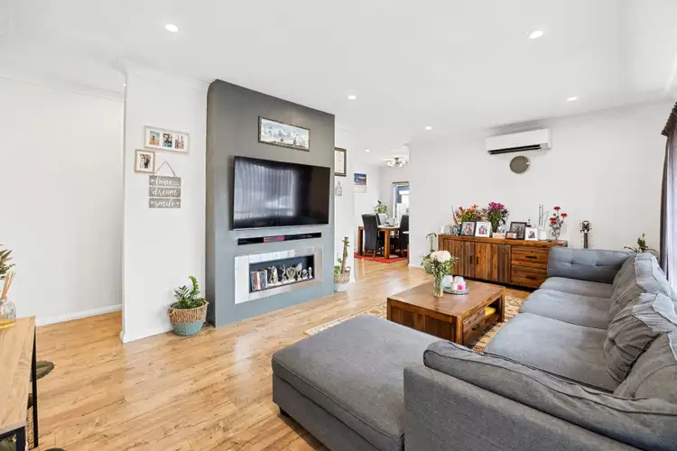 Fifth view of Homely house listing, 15 Heather Avenue, Windsor Gardens SA 5087