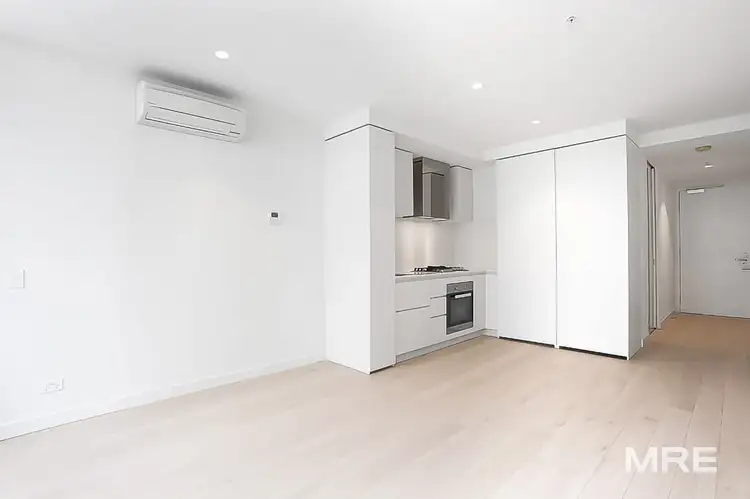 1203/135 A'Beckett Street, Melbourne VIC 3000
