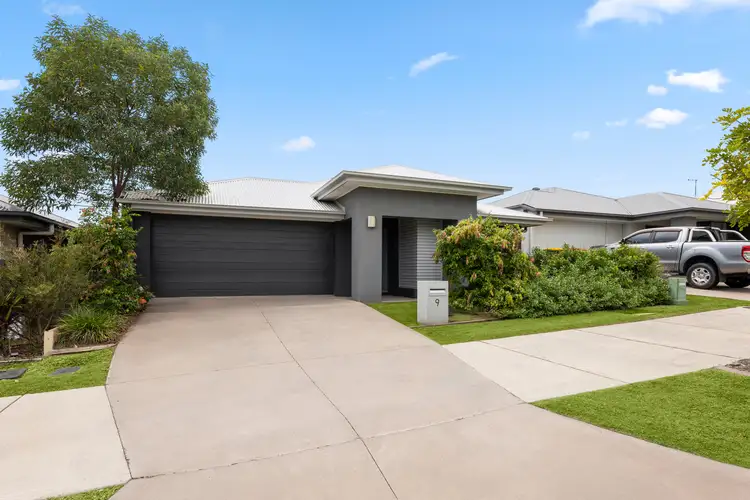 9 Coringley Road, Greenbank QLD 4124