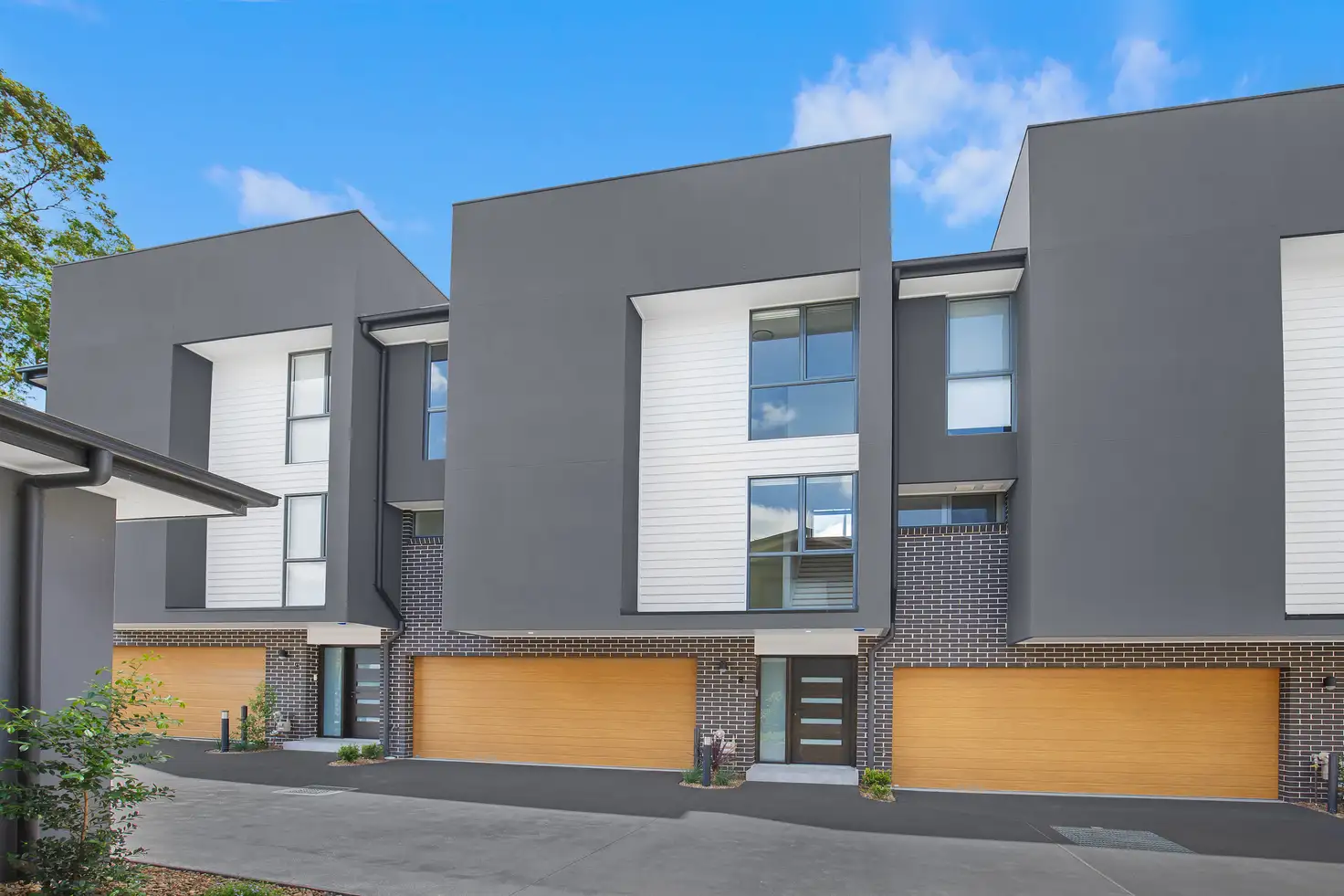 Main view of Homely townhouse listing, 8/2-4 Livingstone Avenue, Baulkham Hills NSW 2153