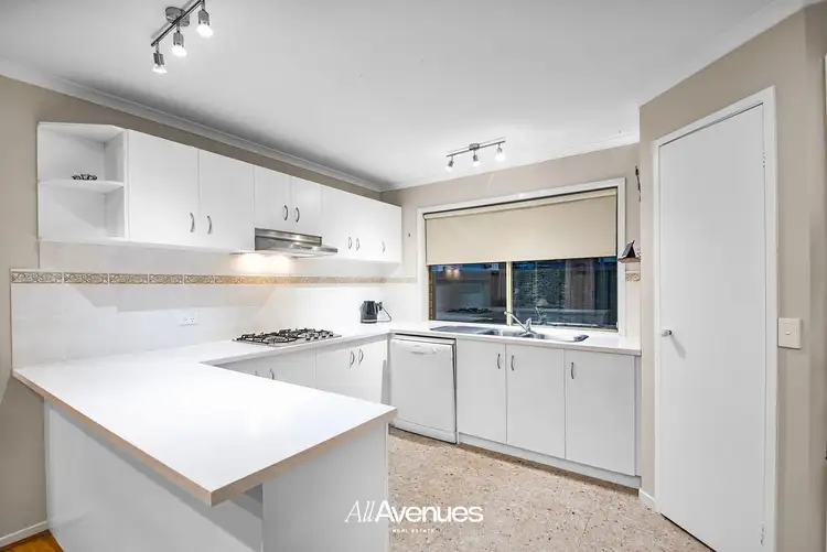 Sixth view of Homely house listing, 6 Meadow Croft Court, Cranbourne East VIC 3977