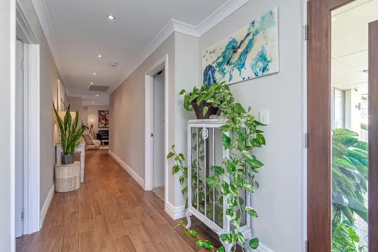 Second view of Homely house listing, 6 Seaview Place, Quinns Rocks WA 6030