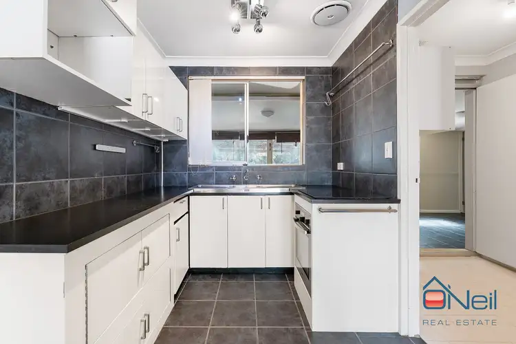 Sixth view of Homely house listing, 2 Redtingle Road, Camillo WA 6111