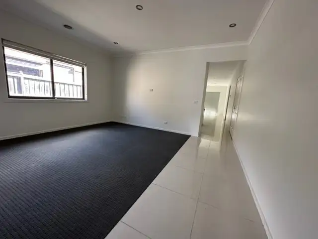 Third view of Homely house listing, 5 Hemingway Grove, Cranbourne West VIC 3977